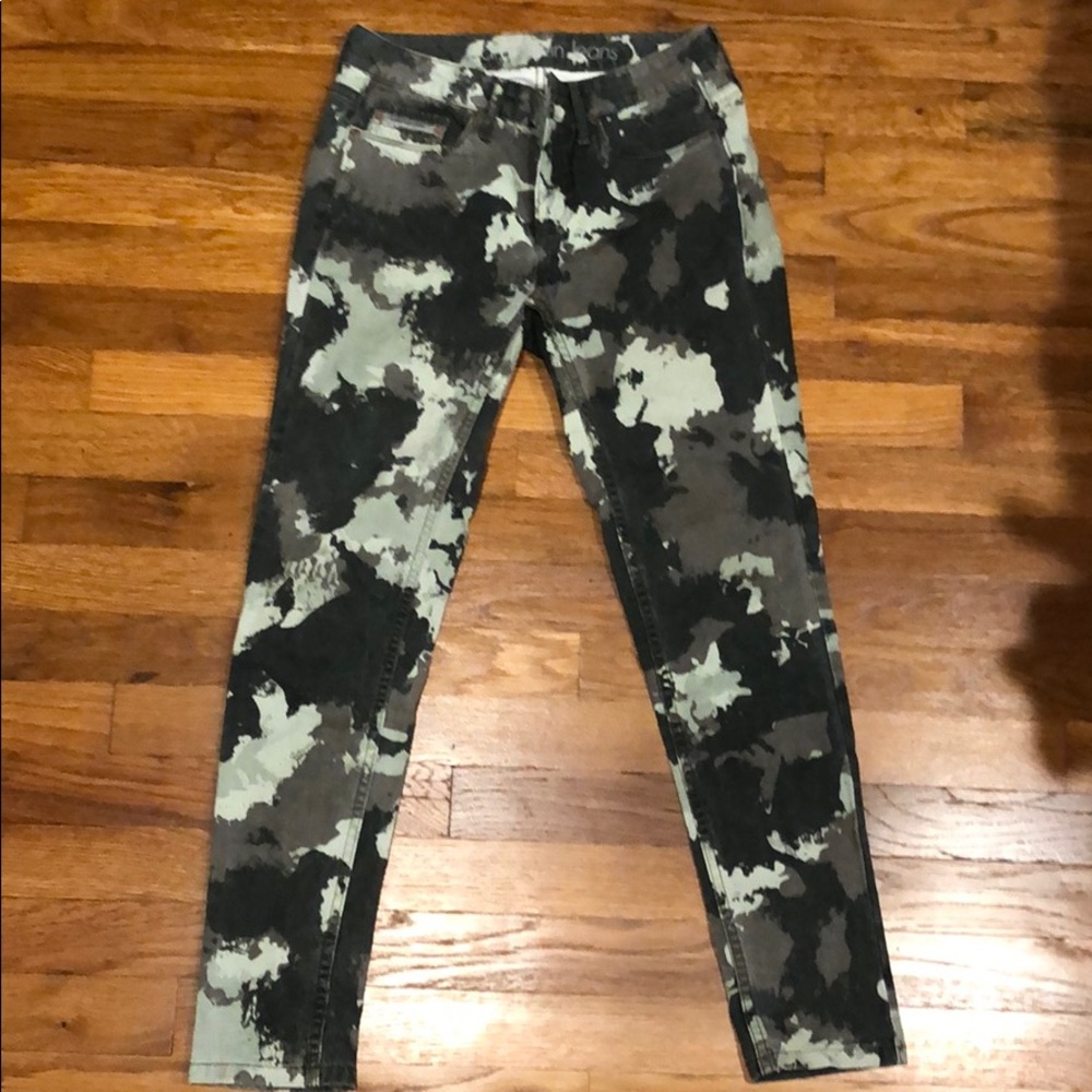 Calvin Klein ankle skinny jeans size 27